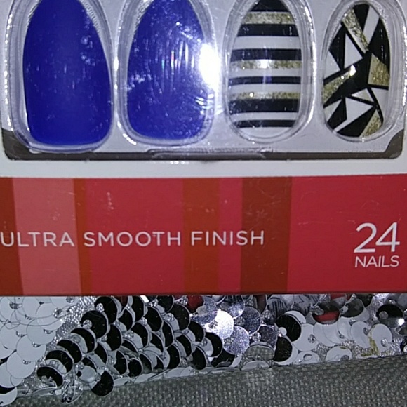 💅NWT KISS READY TO WEAR GEL NAILS 💅 - Picture 3 of 6